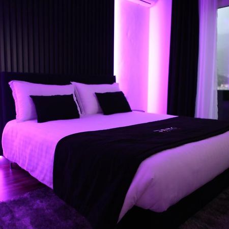 Dark Boutique Hotel Shkoze Eksteriør billede