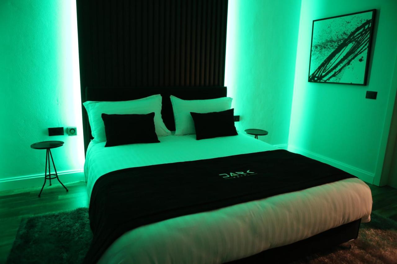 Dark Boutique Hotel Shkoze Eksteriør billede