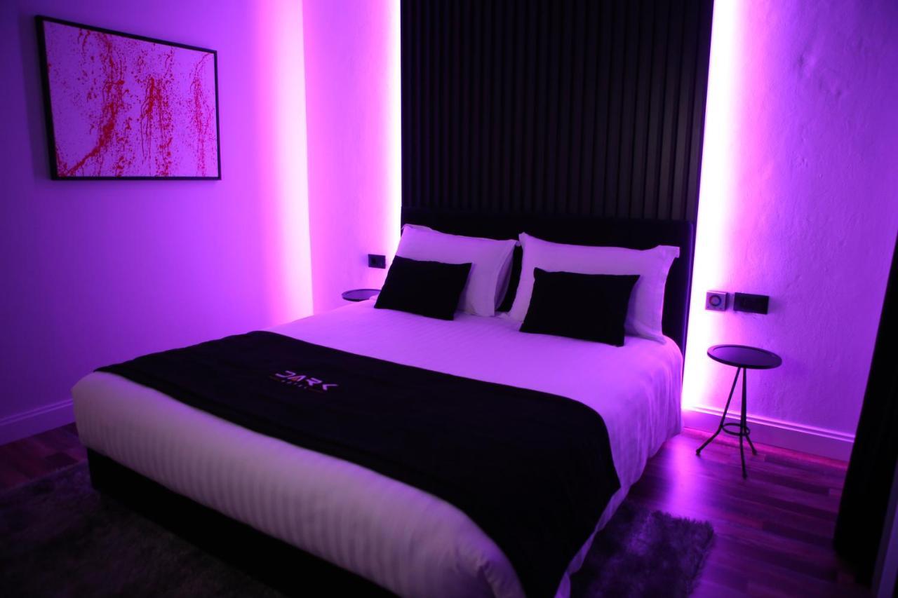 Dark Boutique Hotel Shkoze Eksteriør billede
